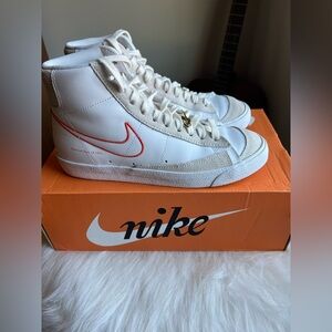 Nike Blazer Mid ‘77 SE Size 8.5